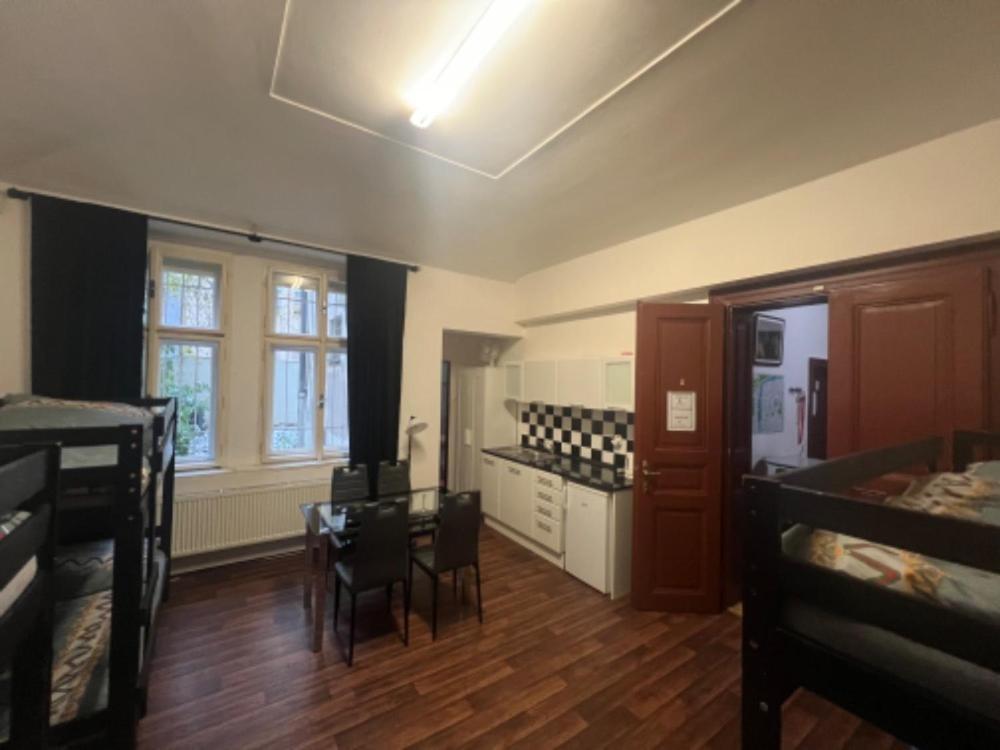 Apartment Moon Прага Екстер'єр фото
