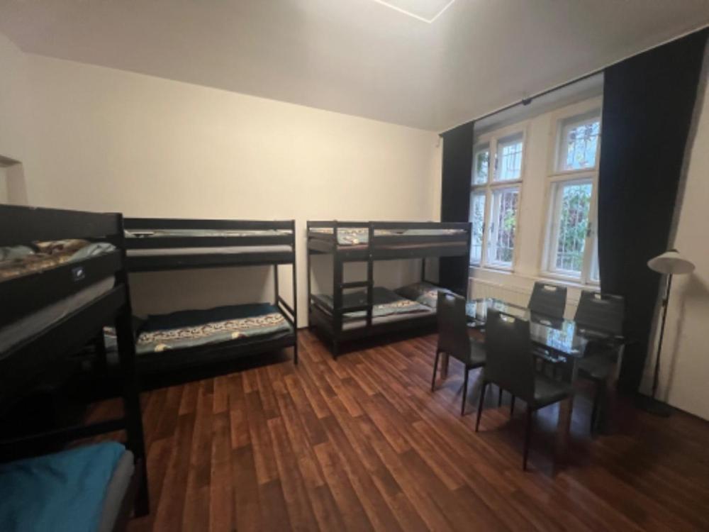 Apartment Moon Прага Екстер'єр фото