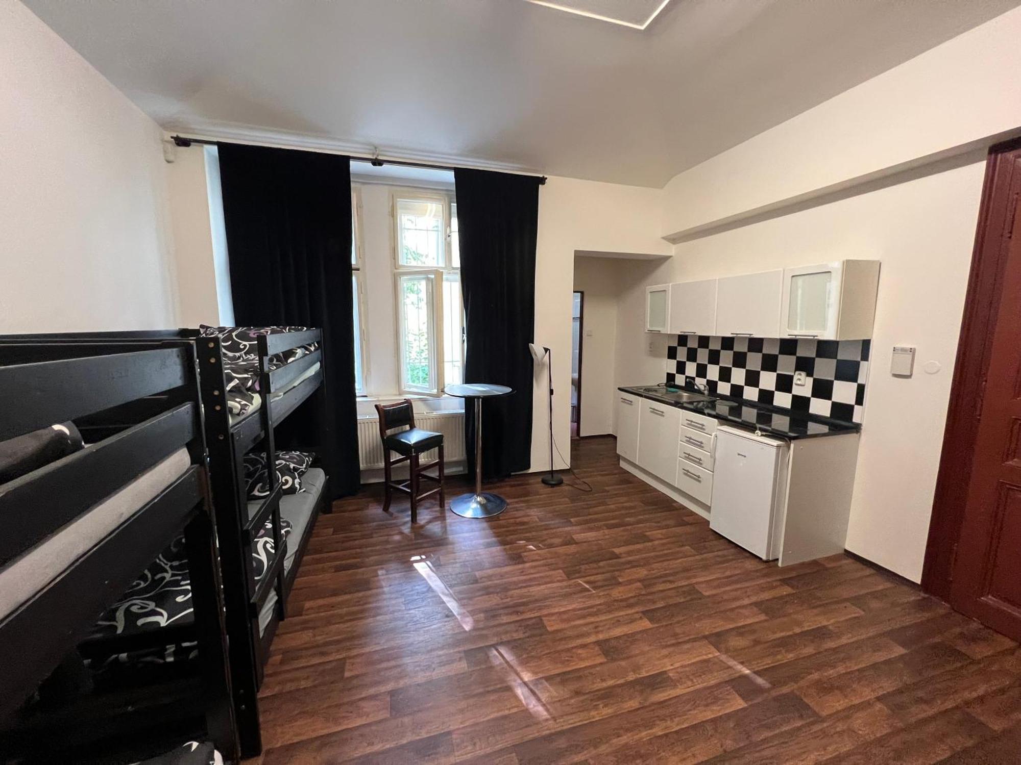 Apartment Moon Прага Екстер'єр фото