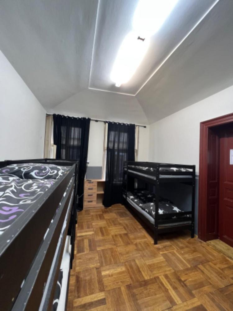 Apartment Moon Прага Екстер'єр фото